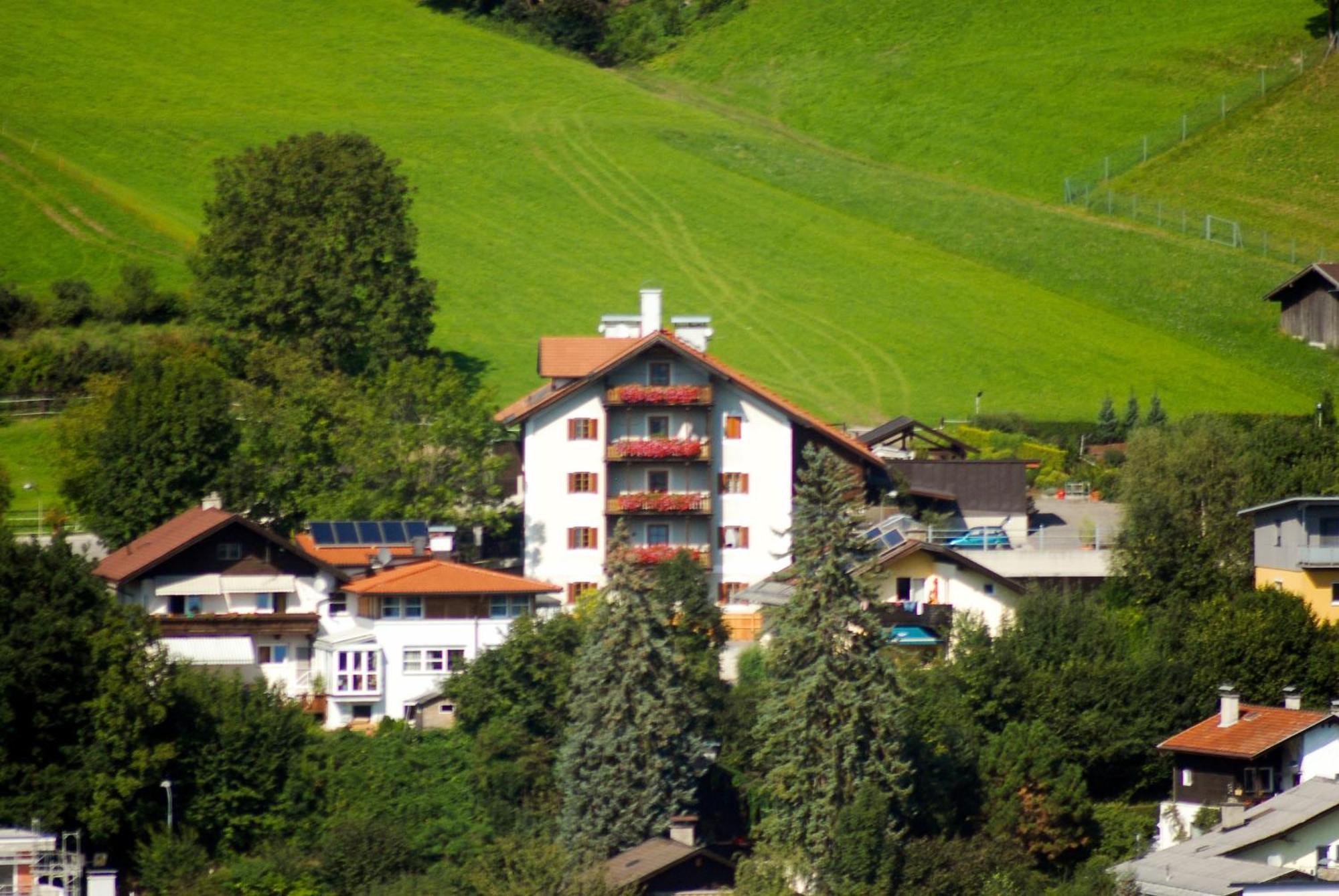 "Innsbruck Moments" Kasperhof Appartements Exterior photo